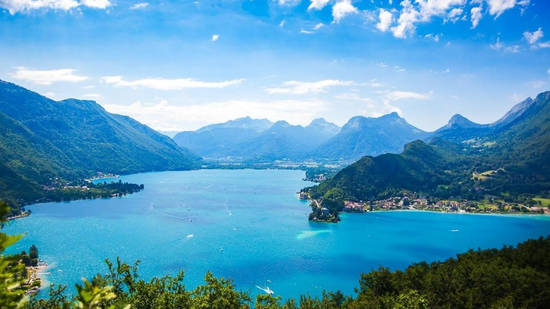 Appartement La Plume classé 3 étoiles vue Lac avec parking Annecy