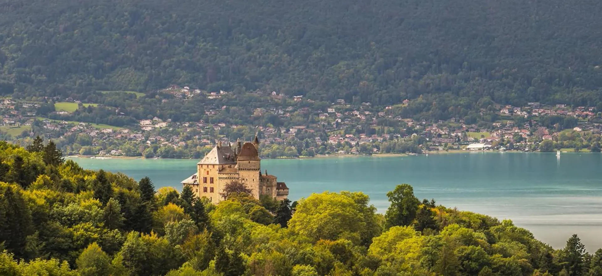 La Plume Vue Lac 3 Etoiles - Garage Prive, Secteur Recherche, Moderne & Tout Equipe, 6 Personnes Annecy Apartment